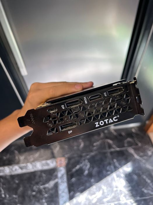 Placa Grafica Gerfoce GTX 2080TI