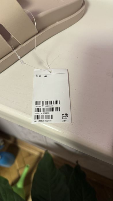 Женские шлепанцы H&M