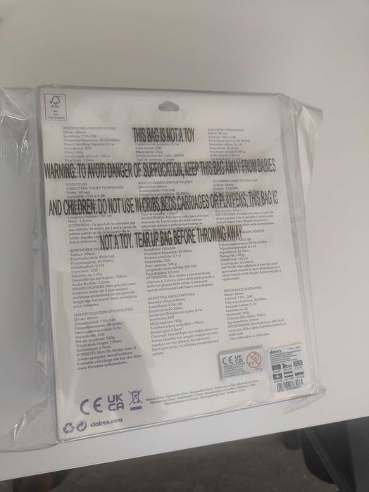 Headphones novos da Claires com bolhas