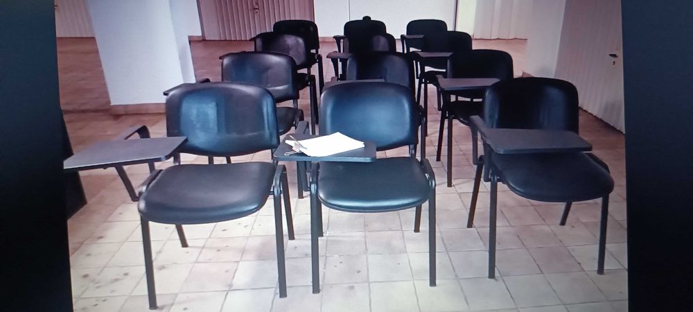 Mesas e Secretárias