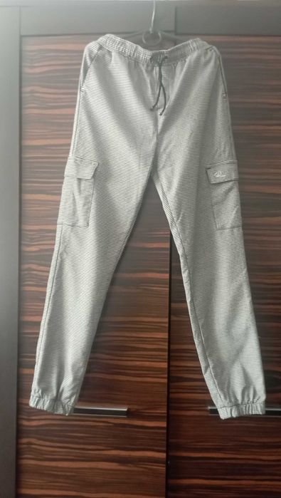 Брюки карго для девочки.