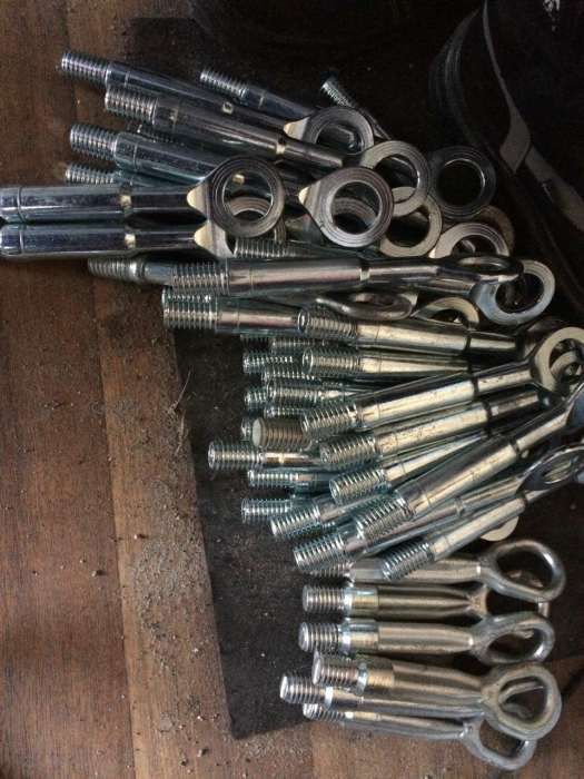 Крюк буксировочный гак Ниссан Лиф, Рог, Тойота Мерседес Ауди Крайслер