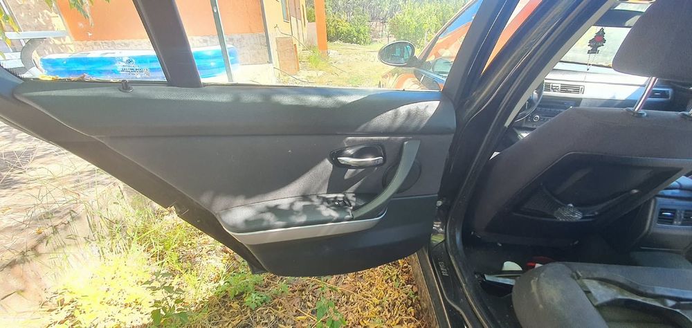 Vende se bmw 330 xd E91