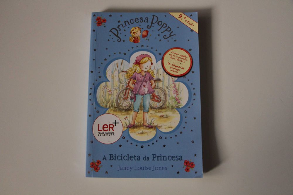 8 Livros juvenis. Em muito bom estado.