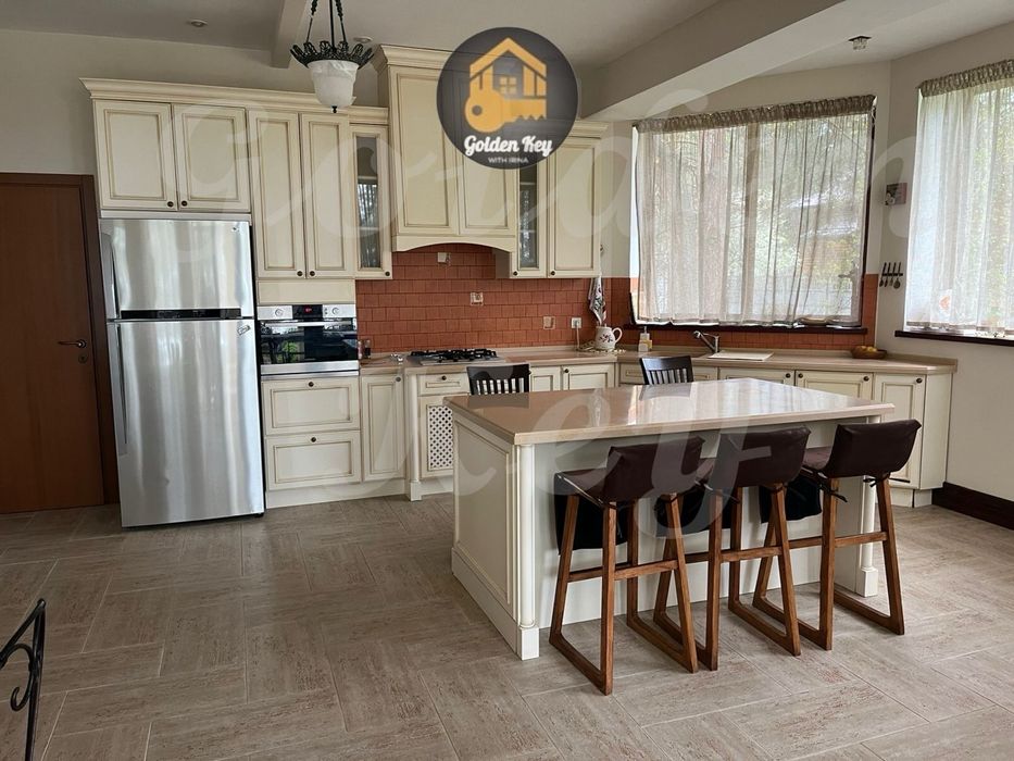 Оренда Будинку/3 спальні,Газ,Генератор/світло24/7