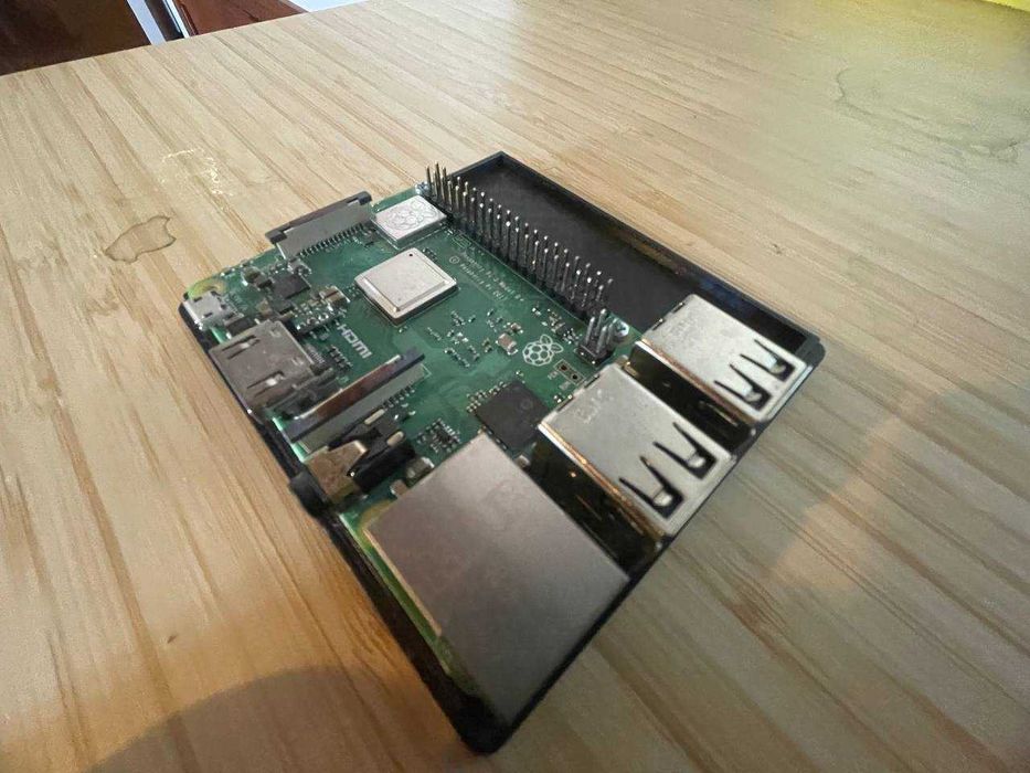 Raspberry Pi 3 Model B+