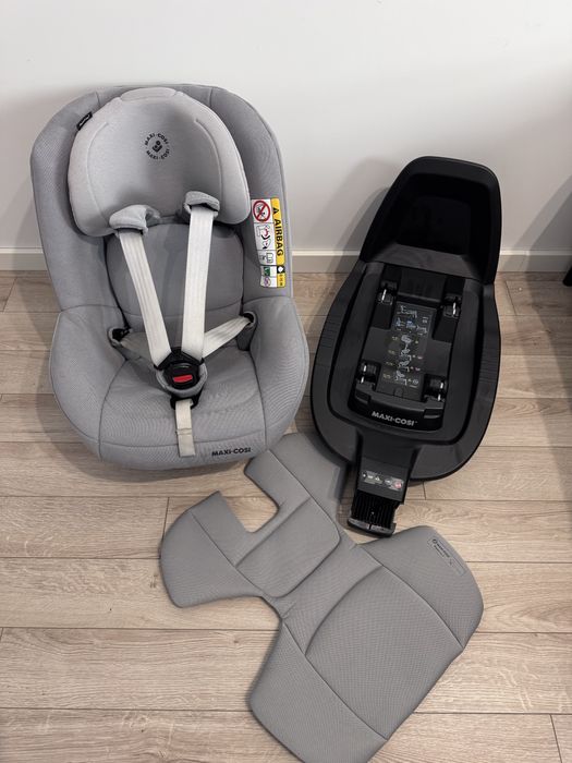 Fotelik Maxi-Cosi Pearl pro 2 z baza isofix