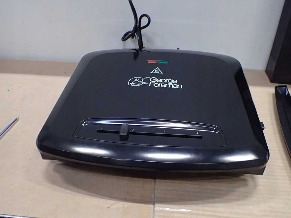 Grill elektryczny RUSSELL HOBBS George Foreman 243