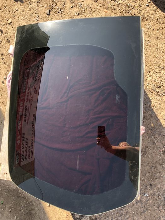 Скло Citroen Berlingo