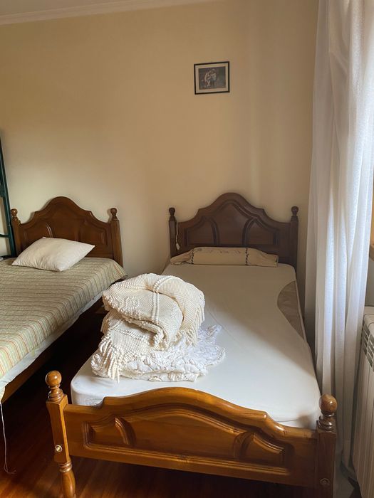 Móveis em segunda mão (para quarto)