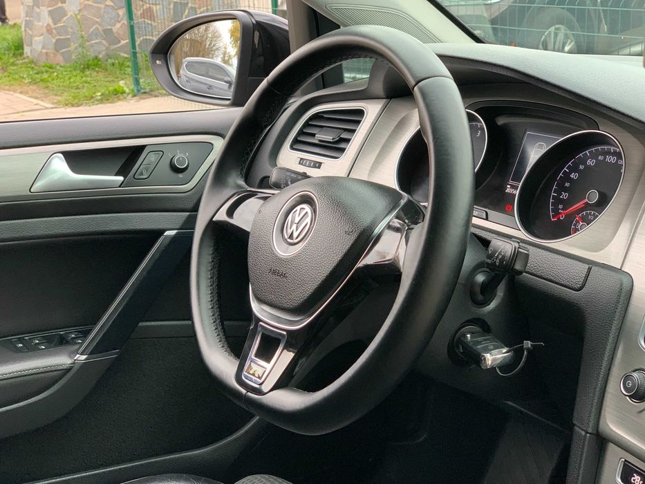 Volkswagen Golf 2016 2.0 дизель