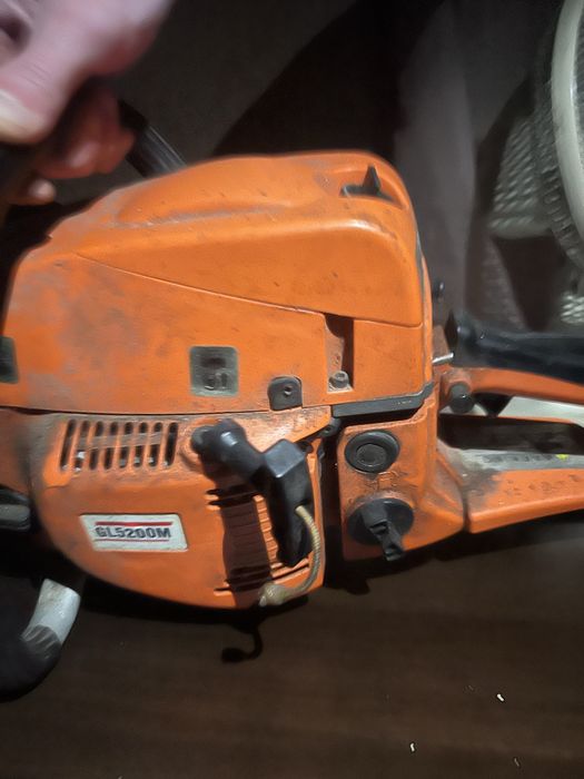 Продам Бензопилу - стан Б/У Працює як часи!!