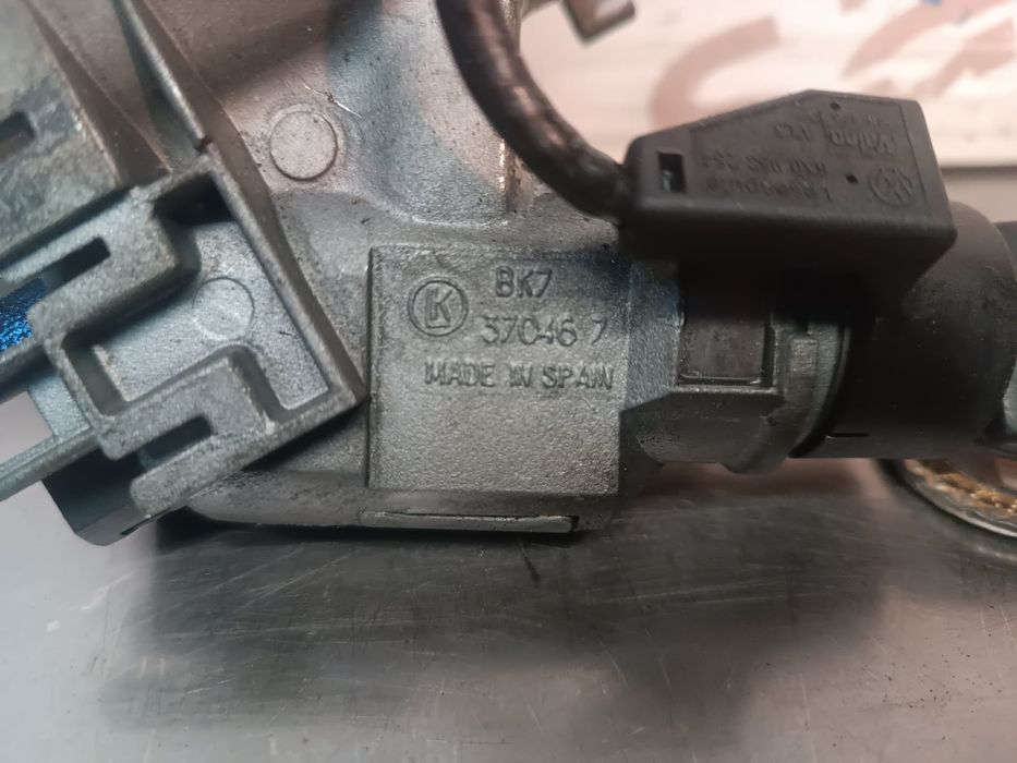 Canhão da Ignição VW POLO III - 357905851F