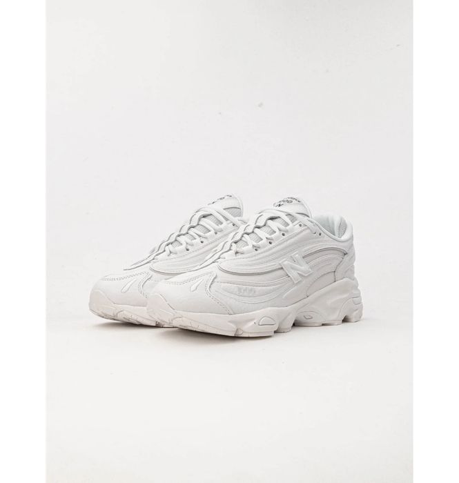 ОРИГІНАЛ‼️Кросівки New Balance 1000 42.5