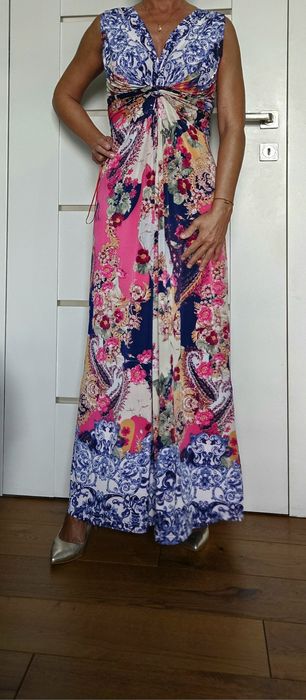 Sukienka maxi w kwiaty rozmiar M/L