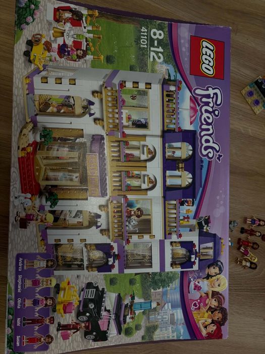 Klocki lego  hotel friends 41101
