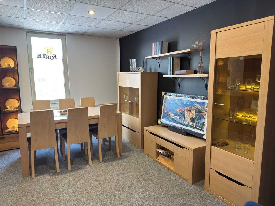 Zestaw mebli do salonu / jadalni MARCO – wyprzedaż ekspozycji fornir