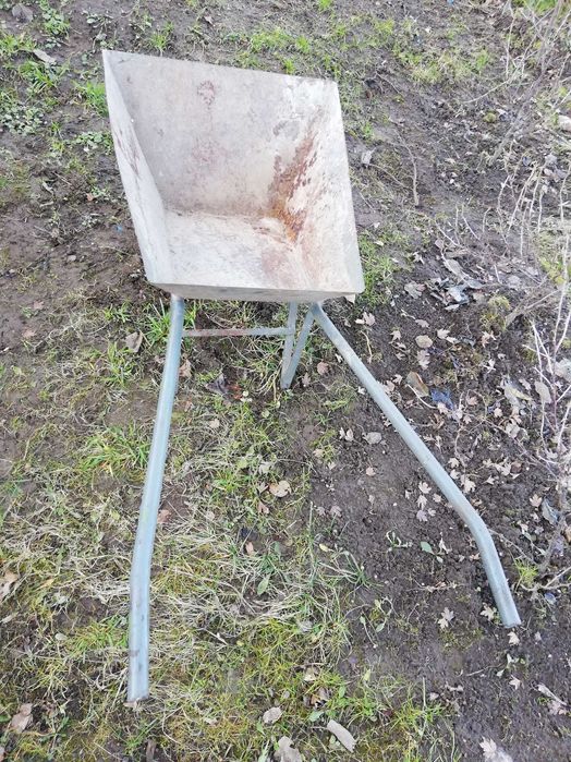 Тачка будівельна/ садова