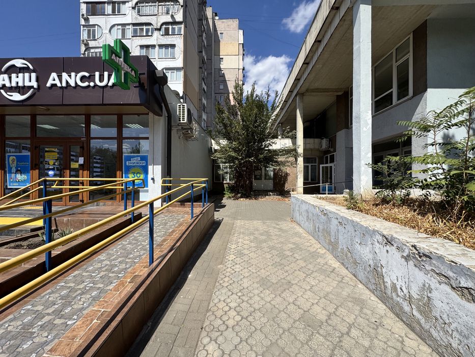 Продаж приміщення пр. Центальний