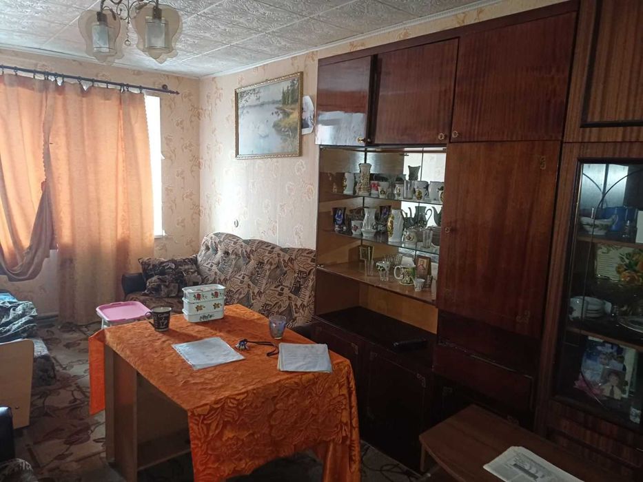 Здам в оренду 3 кімн. квартиру Терешки 2 поверх цегл. будинок авт.опал