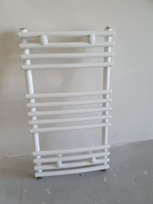 Grzejnik łazienkowy  70x40cm