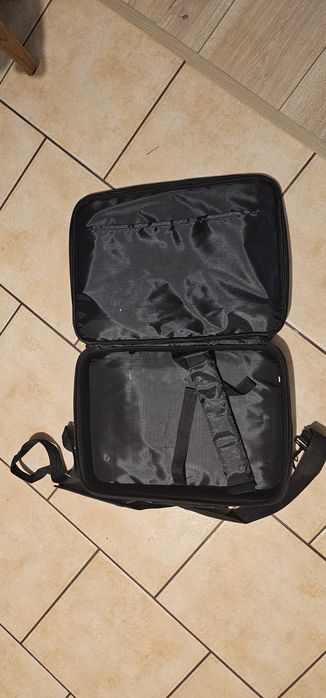 Torba na laptopa