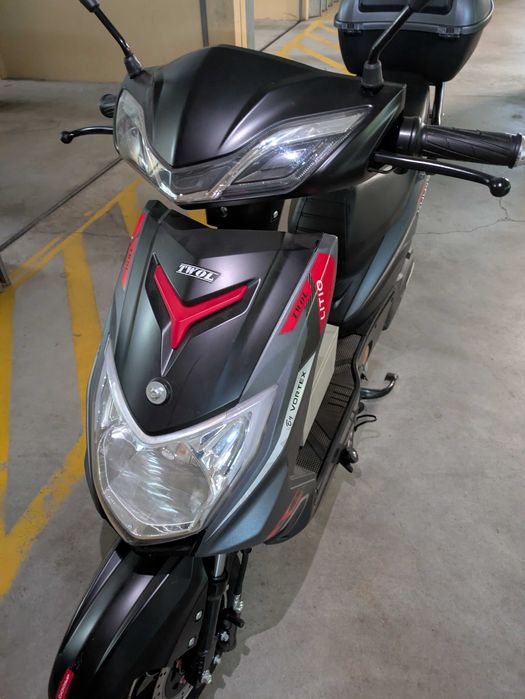 Vortex Goose - Elétrica. Excelente estado, pouco uso! Precisa apenas de bateria. Não necessita carta de condução.