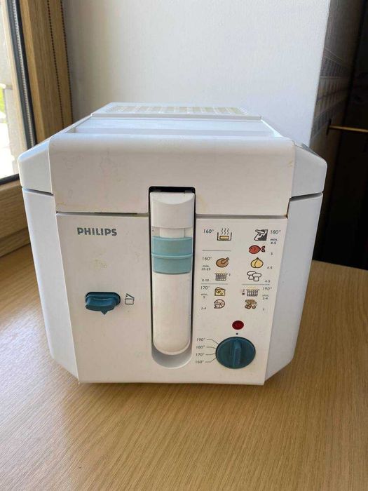 фритюрница philips hd 4271 в чудовому стані і чиста