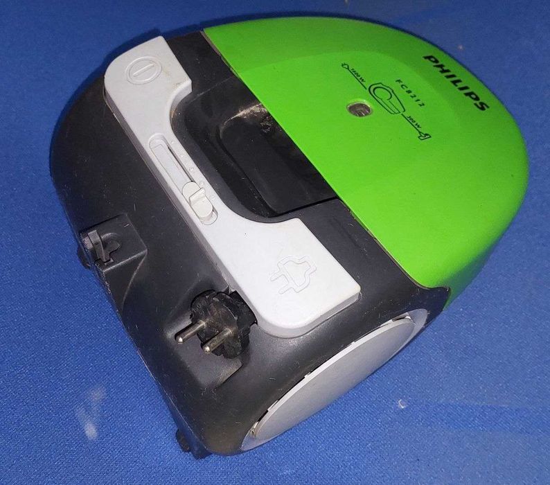Пилосос Philips FC 8212 (1600W)