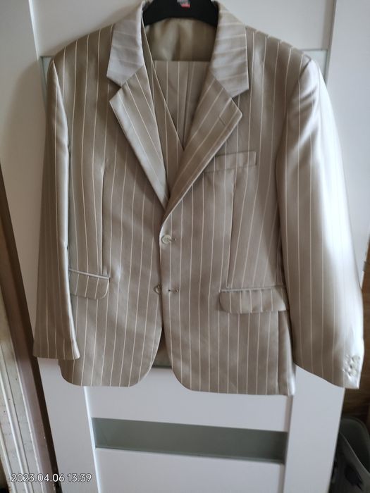 Garnitur męski lub młodzieżowy