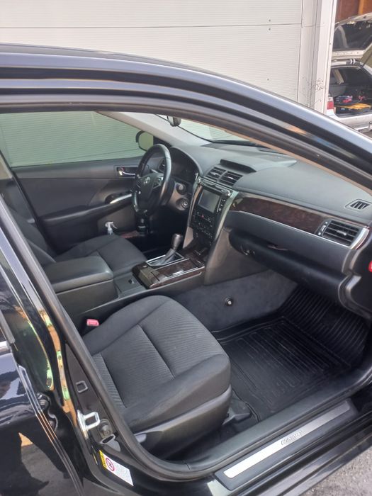 Продам TOYOTA CAMRY  55 2016