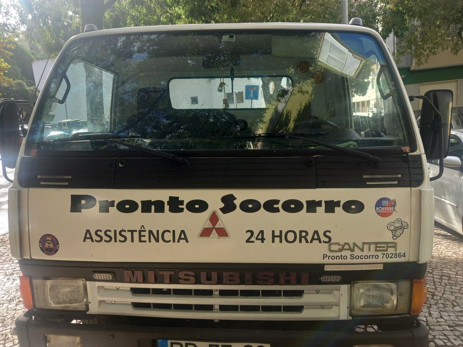 Serviço de reboques