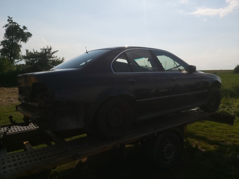 Drzwi klapa bmw 528i e39 części