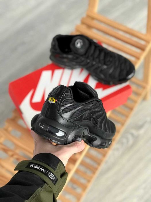 Кросівки Nike Air Max Plus TN Black - 1 пара, 40р.