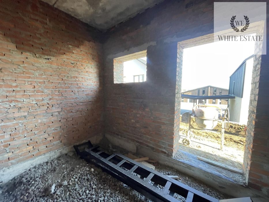 Продаж дуплекс с.Підгородне