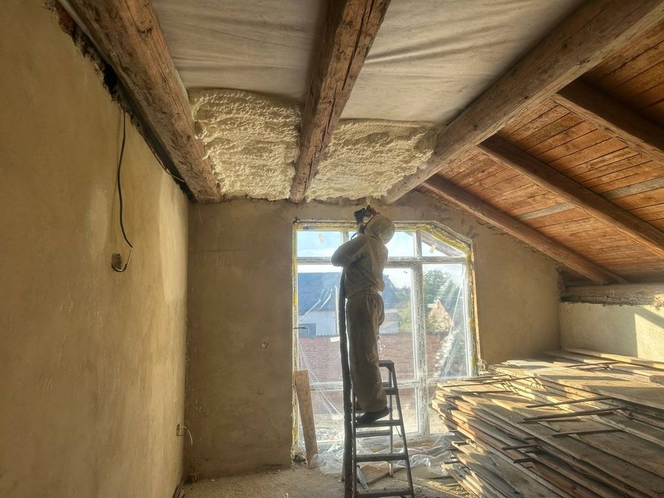 Утеплення пінополіуретаном, піною. Турка, Стартий Самбір, Самбір, Хирі