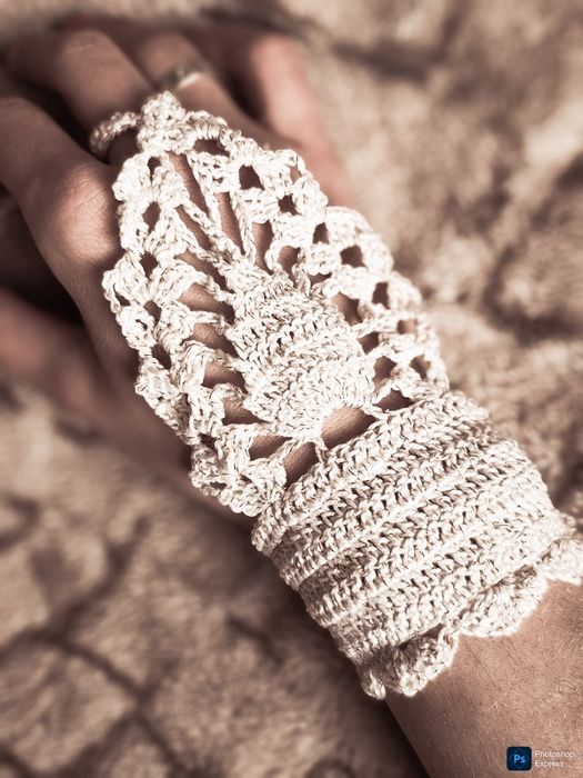 Mitenki ślubne na jeden palec