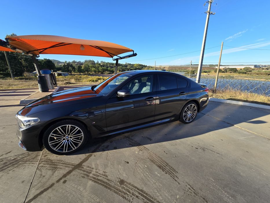 BMW 530e pack desportivo M