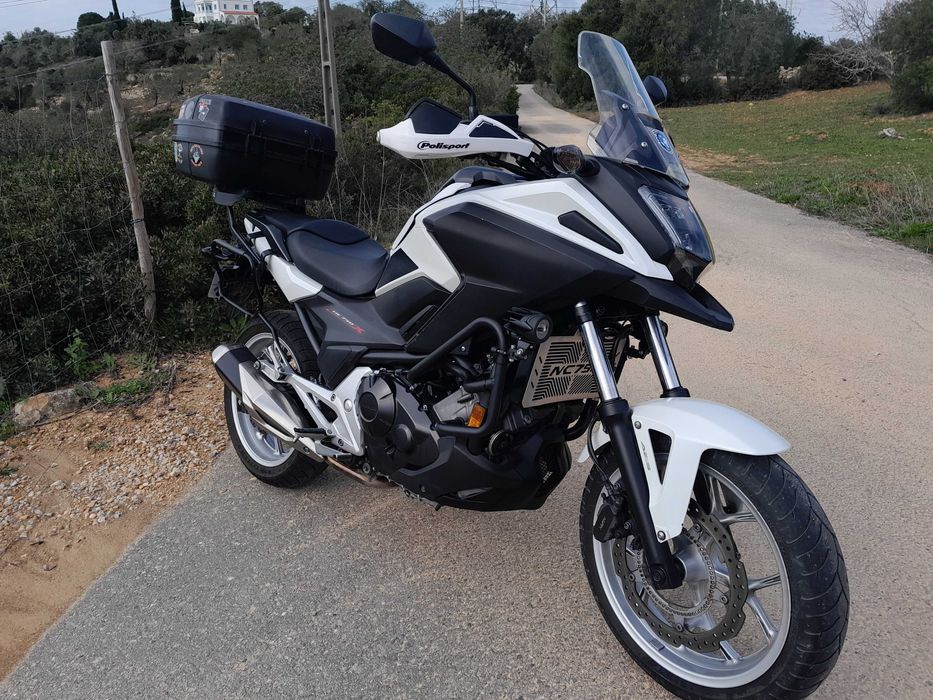 Mota Honda NC750X 2017