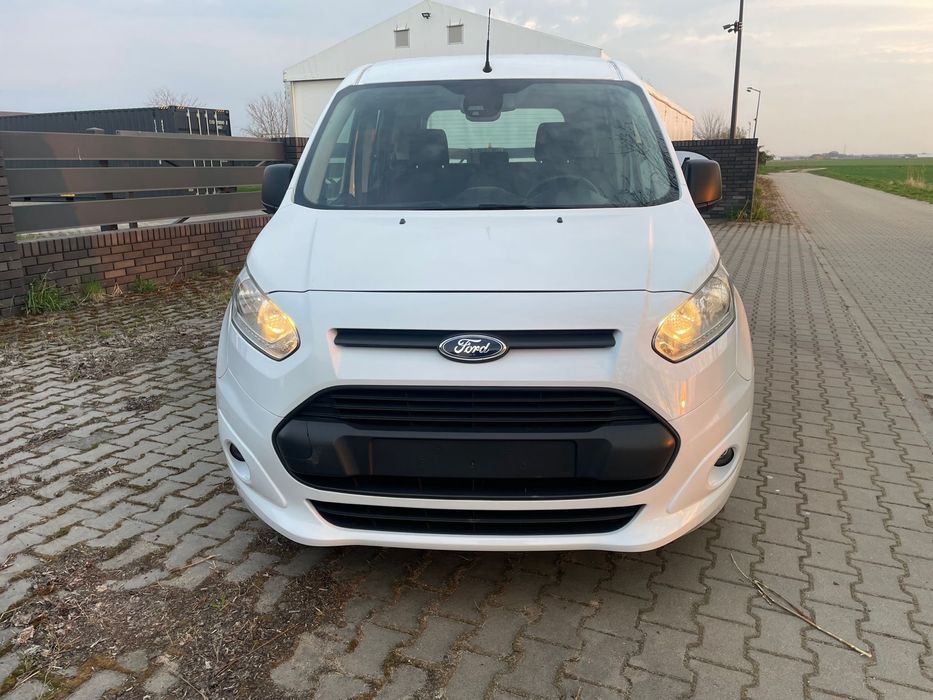 Ford Toureno Connect 2015r