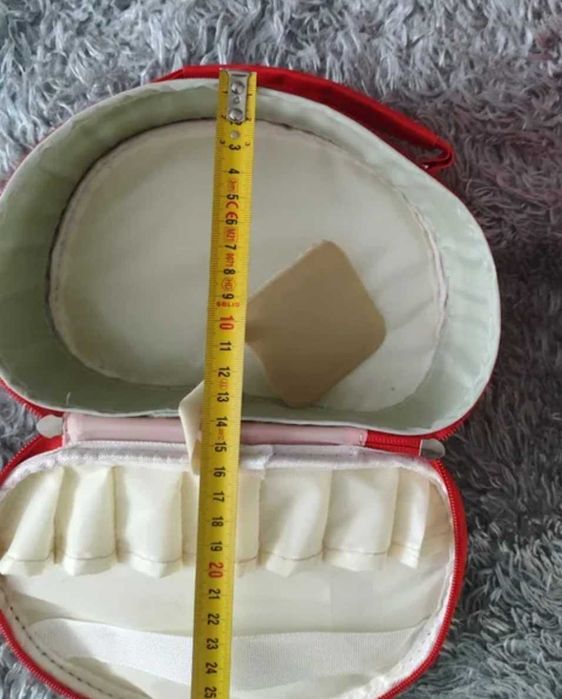 3 sztuki kosmetyczka kuferek czerwone w grochy