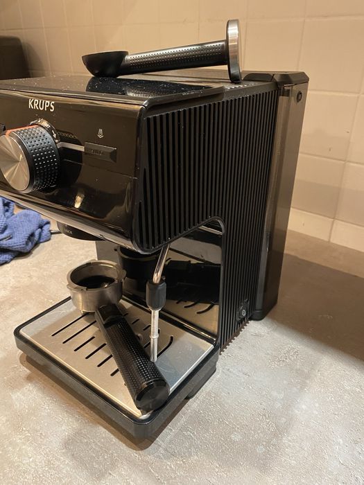 Ekspres kolbowy KRUPS Authentic C50 XP381810