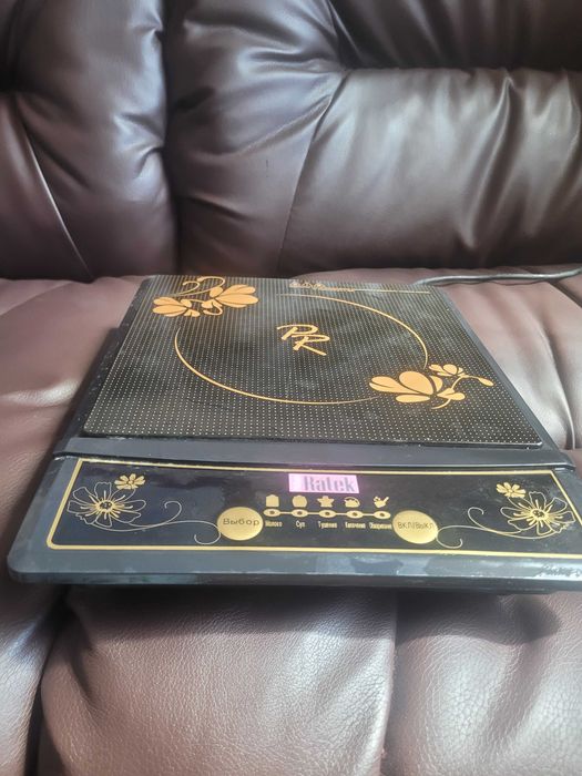 Настільна плита Philippe Ratek PR-HT2008