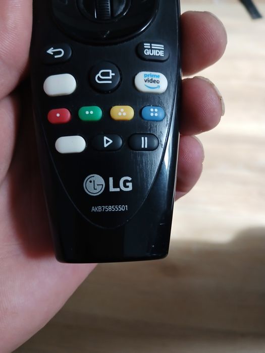 Pilot do telewizora lg