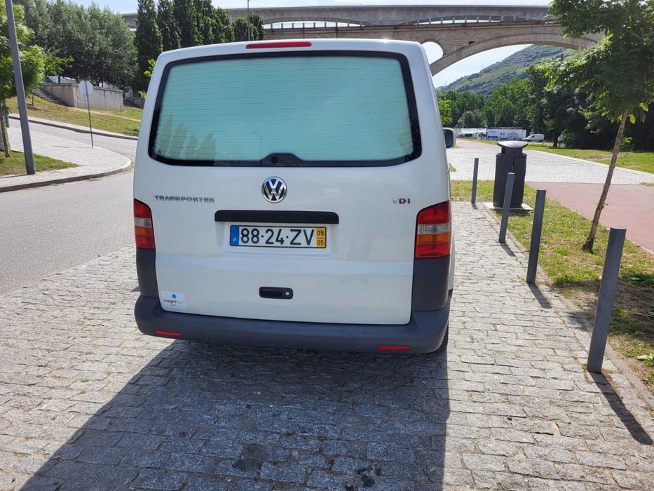 VW Transporter 2.5Tdi c/Frio foto 2