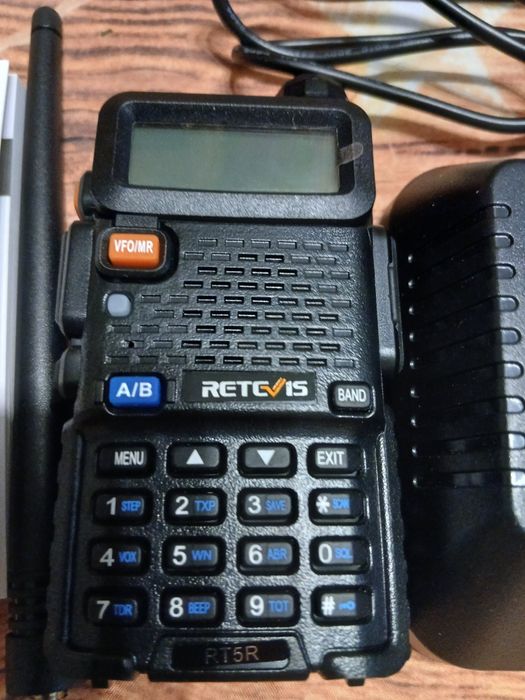 Retevis RT5R Walkie Talkie Dual Band, 128-Kanałowy Akumulator Walky