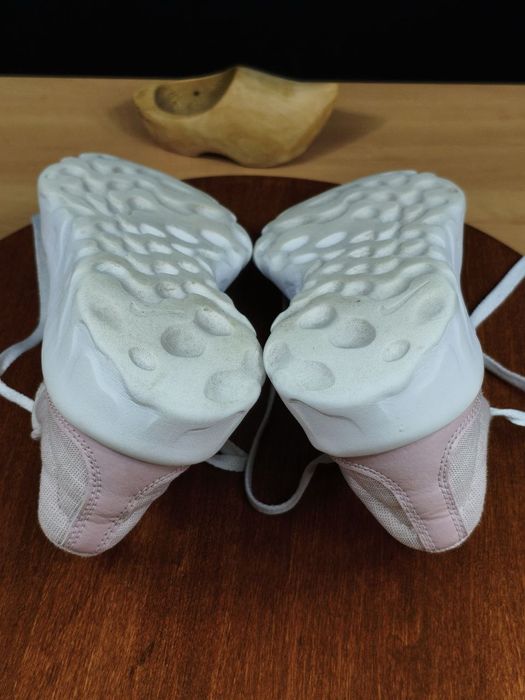 Buty r.37,5 Nike Explore Strada damskie