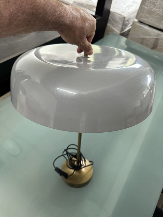 Candeeiro de mesa decorativo lindissimo!