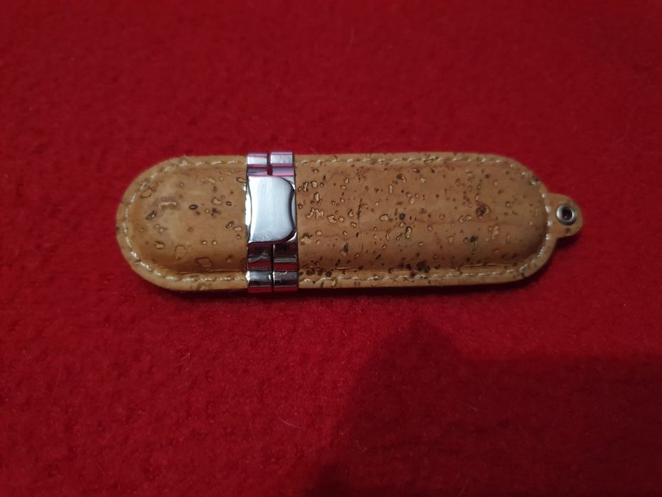 Pen drive 4GB nova442753429947043842