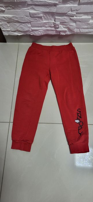 Spodnie dresowe rozmiar 122